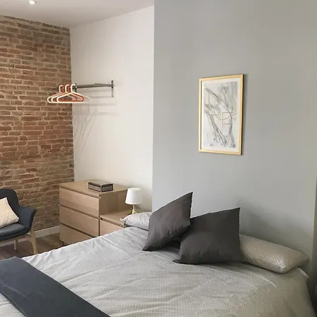 Airva: Teresa Gil Apartment
