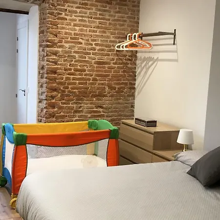 Airva: Teresa Gil Apartment