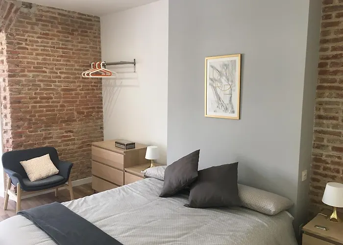 Airva: Teresa Gil Apartment